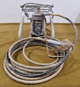 (1) Wagner Contractor Series Airless Paint Sprayer Model 3566, W/Hose & Gun