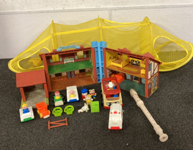 Fisher Price Schoolhouse, Yamaha Recorder, Toy Tote