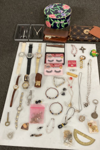 Watches, Jewelry, Clutch, Coin Purse, Manicure Kits