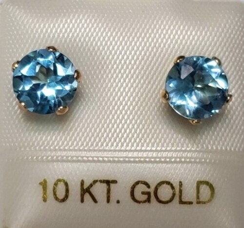 $280 10K Blue Topaz(3.5ct) Earrings