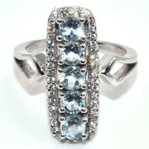 Silver Blue Topaz(2.05ct) Ring