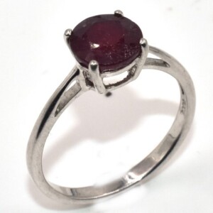 Silver Garnet(1.9ct) Ring