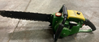 John Deere 19 Chainsaw - 3