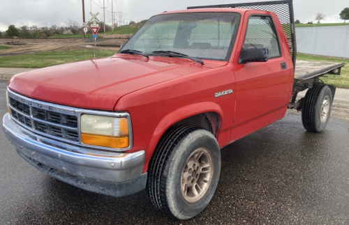 1992 DODGE DAKOTA - 4X4!