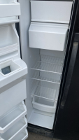 Whirlpool Freezer/Refrigerator w/Filtered Water&Ice Dispenser - 2