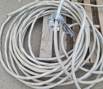 Wires cable