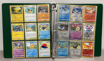 (150+) Pok&eacute;mon Collectible Cards W/ Rare And Holos