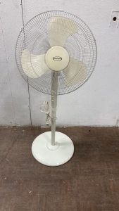 Feature Comforts 18” Stand Fan