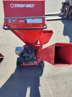 Troy Bilt 3" Limb Chipper 11.5 hp Gas Motor Cranks and Runs