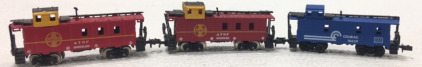 (1) N-Scale Life-Like Conrail 18629 Traincar, (2) N-Scale Bachmann Santa Fe ATSF 999626 Traincar
