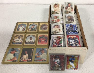 Assortment&rsquo;s Of Baseball Cards Some In Hard Cases Collectable