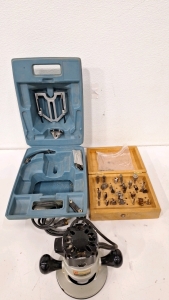 (1) Black & Decker Router W /Case & (1) Wooden Box Of Assorted Router Bits