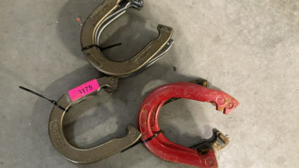 8x Horseshoes