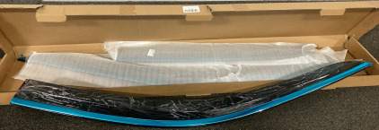 2 Boxes Of Rain Guards For Side Windows