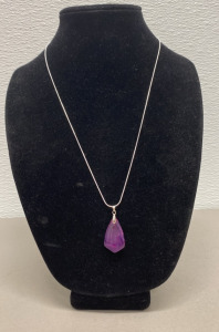(1) 24.85ct Purple Dragon Veins Agate Inverted Triangle .925 Necklace