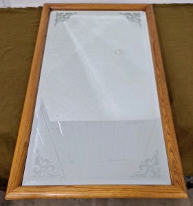 (1) Framed Mirror