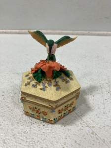 Hummingbird Musical Box