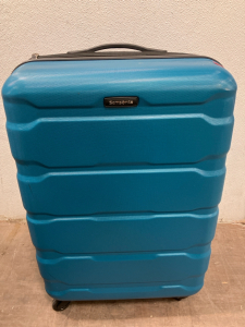 Samsonite Luggage with Wheels
