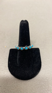 (1) Size 8 7 Stone Turquoise Ring