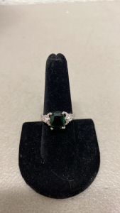 (1) Size 8 Faceted Emerald Cut .925 Ring
