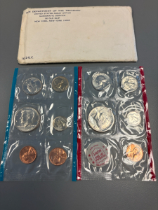 (12) Uncirculated Coins
