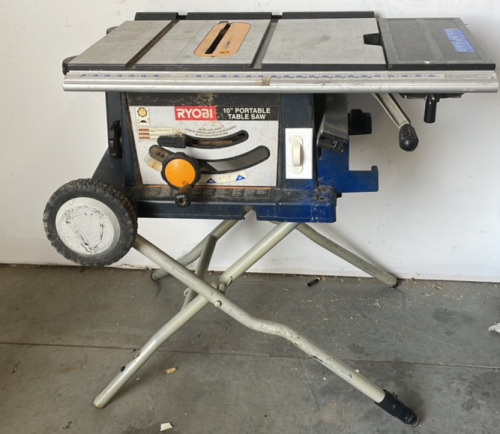 Ryobi 10&rdquo; Portable Table Saw