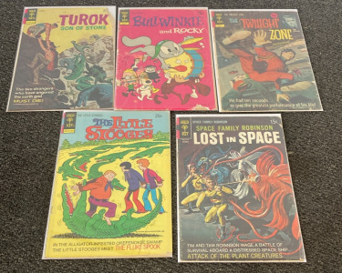 (5) Vintage &ldquo;Gold Key&rdquo; Comics