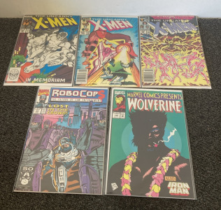 (5) Vintage Comics Including X-Men, Robocop, And Wolverine