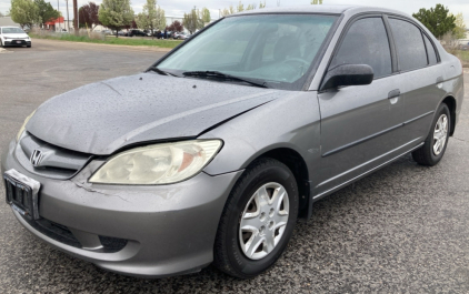 2005 HONDA CIVIC - CLEAN INTERIOR!
