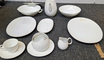 Tea Set, Platters, & Bowls....BB6