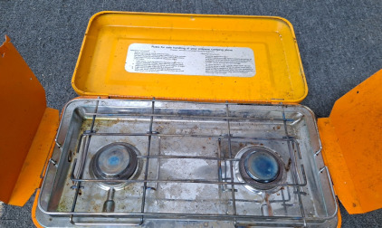 Sears 2 Burner Propane Stove....BB2