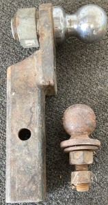 (1) Trailer Hitch, (1) Ball Hitch