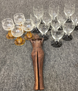 Vintage Wine Glasses, Wooden Nut Cracker BB13