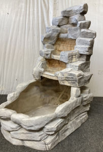 Plastic Rock Water Fall BBFN