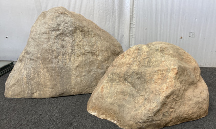 2 Large Plastic Rock Decor BBFN
