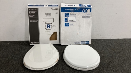 (2) New Toilet Seats