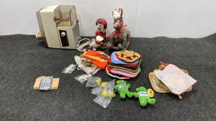 Pulp Juicer/Extractor, Hotpads, Stuffed Animals