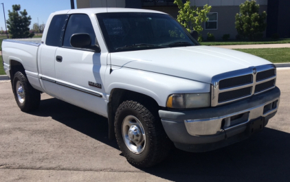 2000 DODGE RAM 2500- 24 VALVE - CUMMINS DIESEL