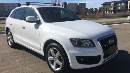 2009 AUDI Q5 - LOADED