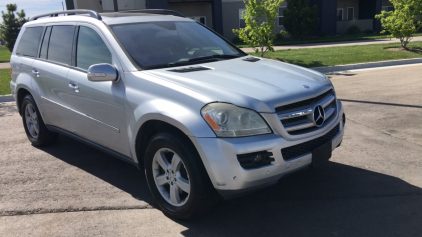 2007 MERCEDES GL - AWD - V8