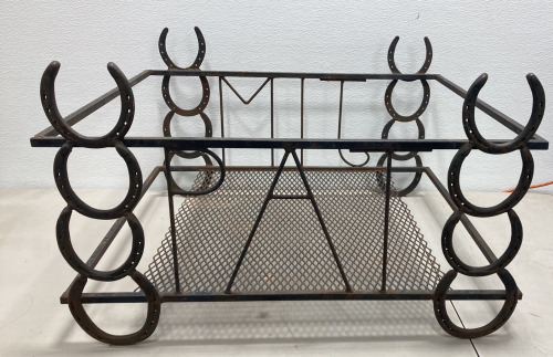 Cast Iron/Horse Shoe Crate (L-30”, W-25”,H-18”)