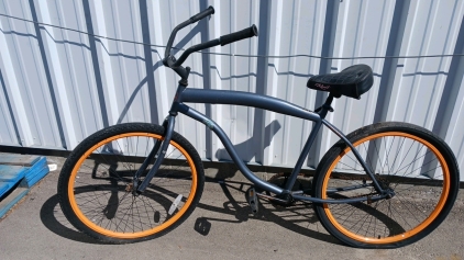 26" Critical Chatham Bicycle (Gray)
