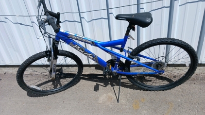 26" Pacific Evolution 18-Speed Bicycle (Blue)