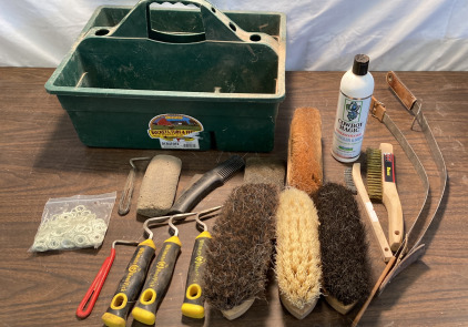 Hose Grooming/Shoeing Items
