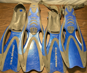 US Divers Flippers (2sets)