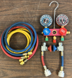 Manifold Gauge And Hoses