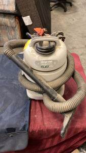 Small Wet Vac