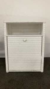 Wicker Table With Hamper
