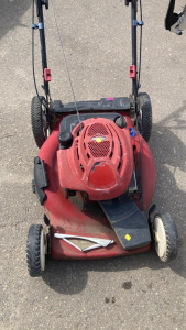 Briggs & Stratton Lawnmower