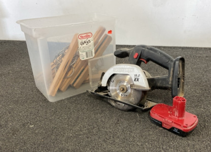 Craftsman Cordless Circular Saw, 5 1/2 Inch, Small Hangers